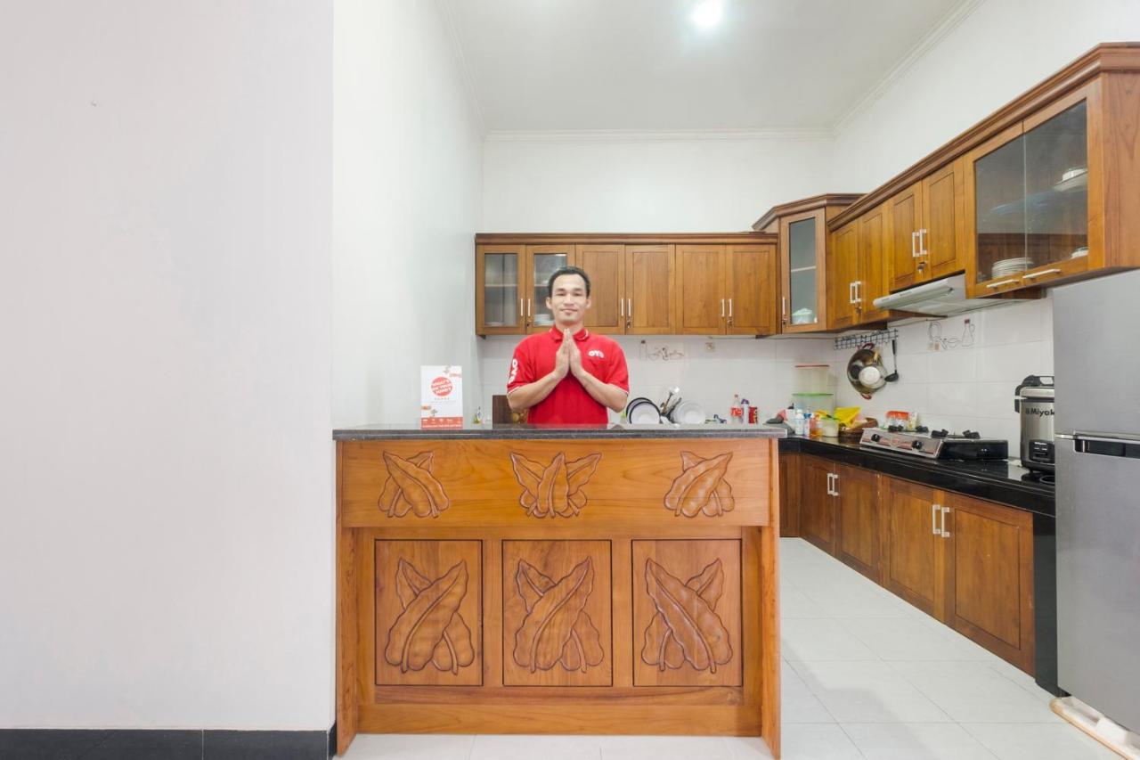 Oyo 3267 Omah Suryo Hotel Yogyakarta Kültér fotó
