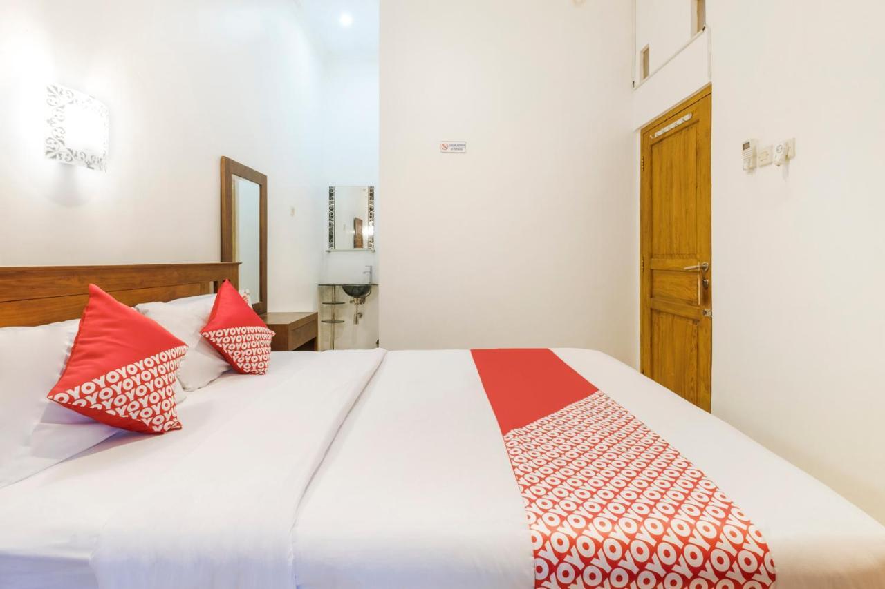 Oyo 3267 Omah Suryo Hotel Yogyakarta Kültér fotó