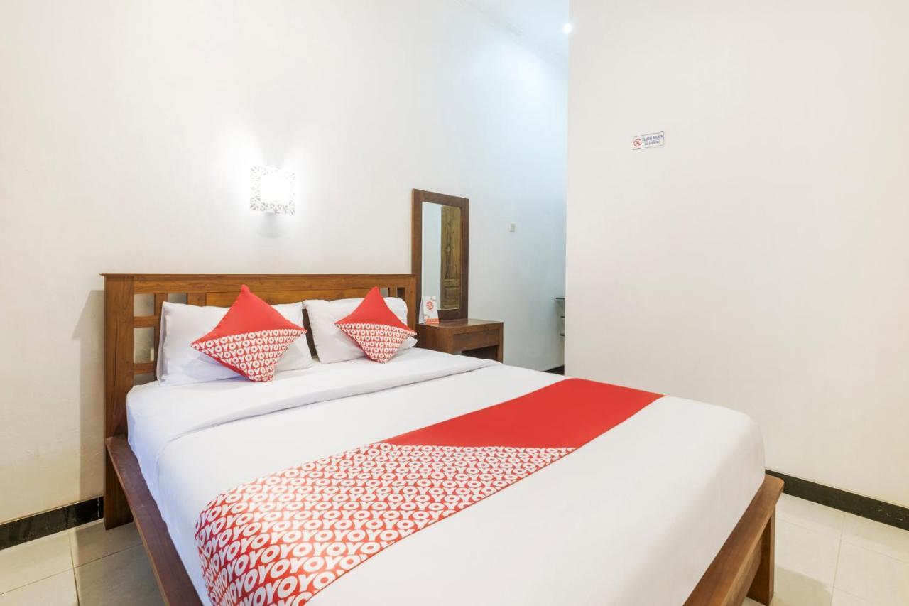 Oyo 3267 Omah Suryo Hotel Yogyakarta Kültér fotó